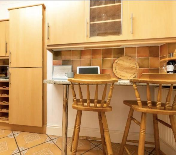 Shelley'S Seaside Stay Porthcawl Buitenkant foto